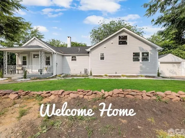 43 John St, Spotswood, NJ 08884