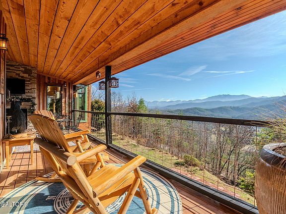 30th image of this home