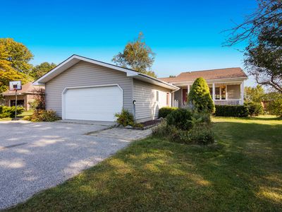 1662 W Chilberg Rd, Scottville, MI, 49454