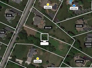 5 Legends Dr, Monroe Township, NJ 08831