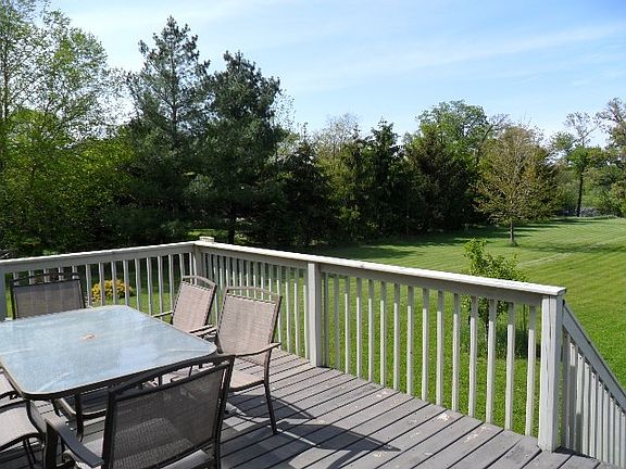 4th image of 107 Hidden Oaks Ln