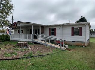 2131 Brittany Trl, Pleasant Garden, NC 27313