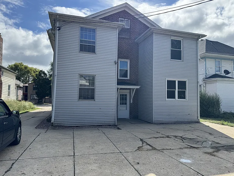 1124 N Main St #3 — Photo 20