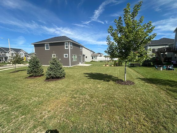 5th image of 533 Redan Dr