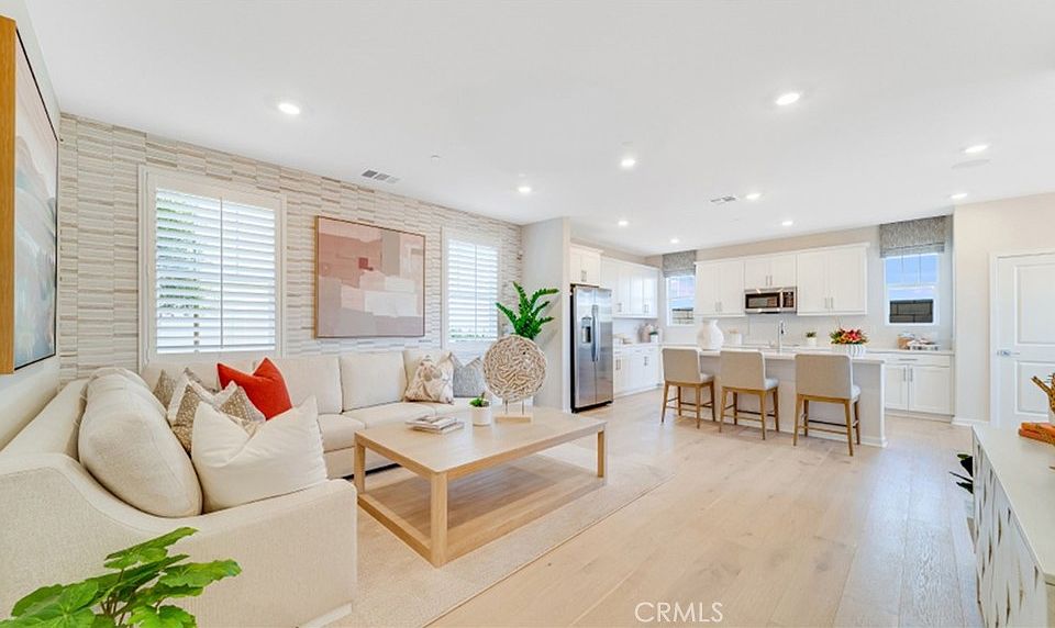1st image of 10866 Pala Bells St