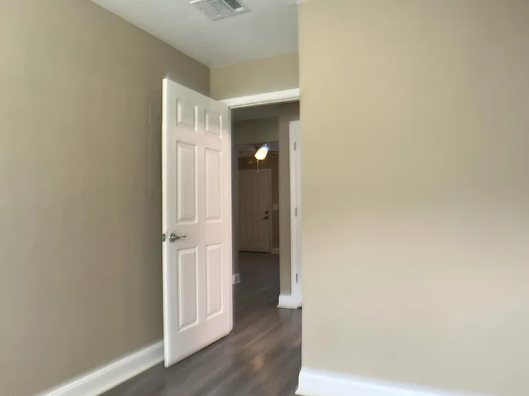 728 Pointe Ct #A — Photo 18