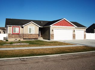 3745 N Flint Ave, Idaho Falls, ID 83401