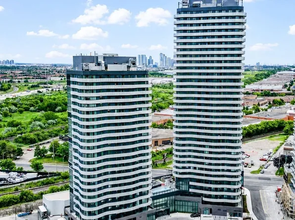 10 Flavelle Trl, Vaughan, ON