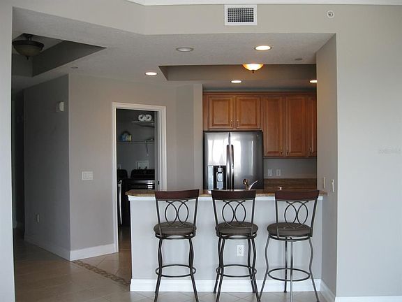 5th image of 1209 E Cumberland Ave Unit 707