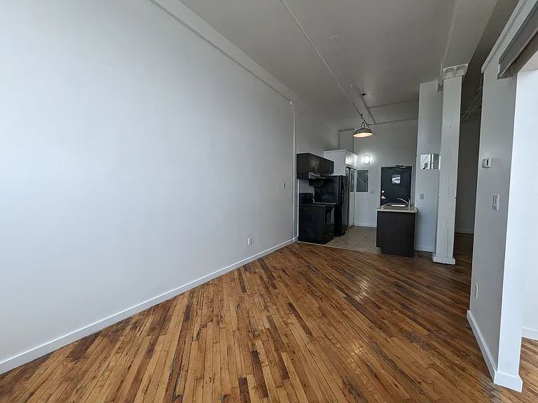 35 Water St S #314 — Photo 5
