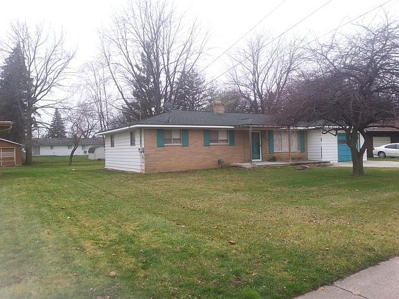 3rd image of 3512 Creekwood Dr