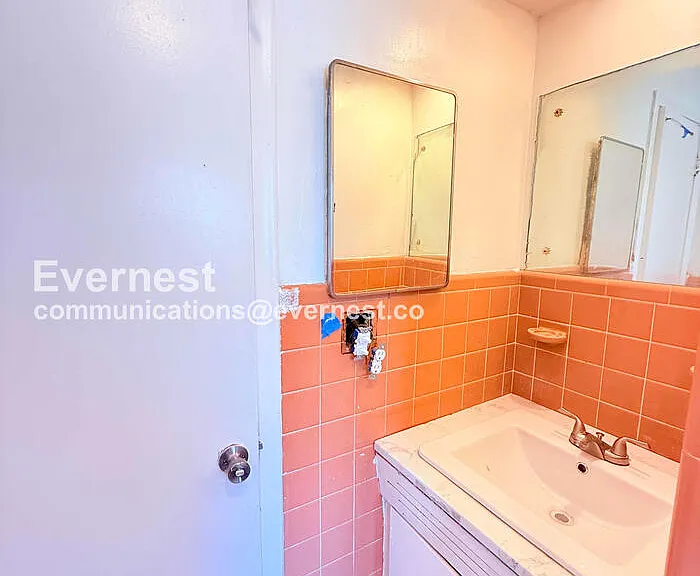 15601 Schoolcraft St #2 — Photo 9