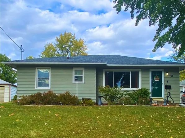 708 Hoffman Ave, Des Moines, IA 50316