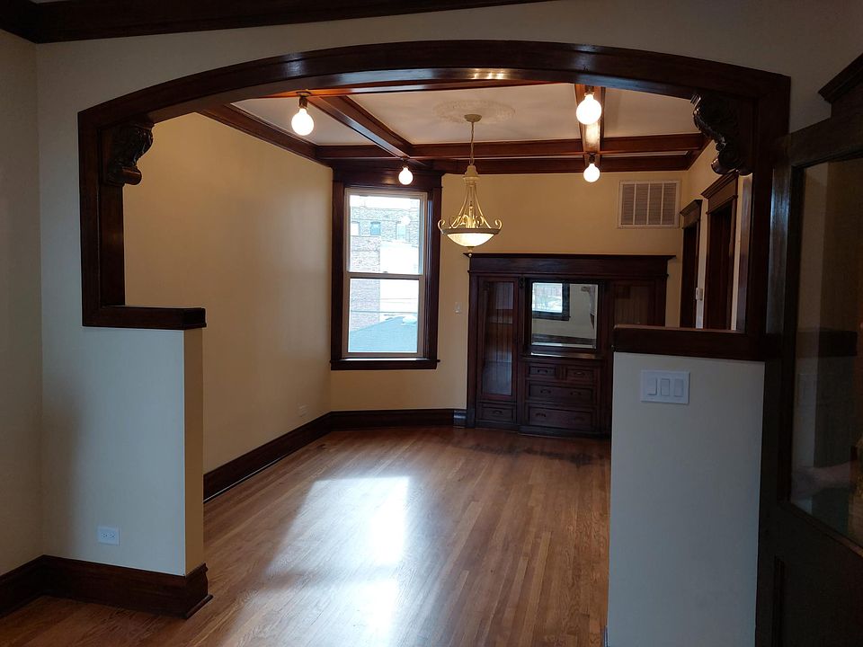 1st image of 1344 N Kedzie Ave Unit 2F