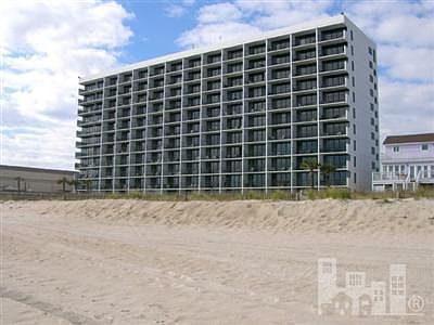 1st image of 1615 S Lake Park Boulevard #610