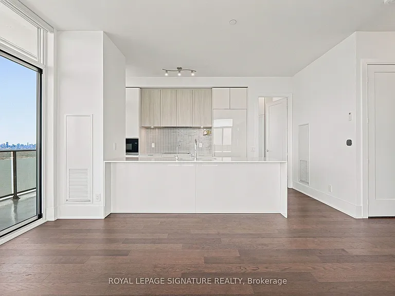 70 Annie Craig Dr #1 — Photo 9