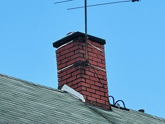 5th image of 9005 Yale Ave