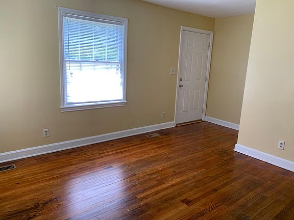 Living Room - Front Entrance