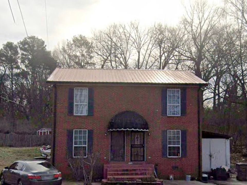 2nd image of 315A Foxglove Dr