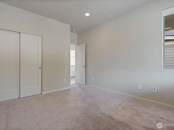 5th image of 10721 SE 187th Place