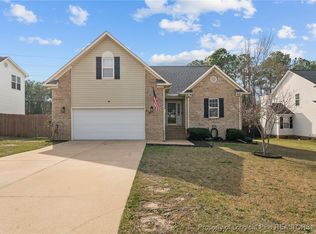 216 Kristin Ave, Spring Lake, NC 28390