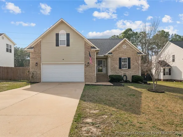 216 Kristin Ave, Spring Lake, NC 28390