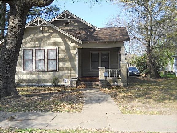 2nd image of 310 W Brin St