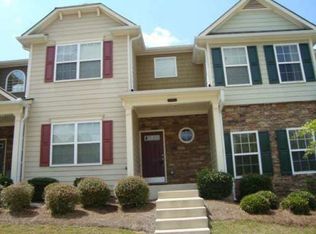 2466 Suwanee Pointe Dr, Lawrenceville, GA 30043