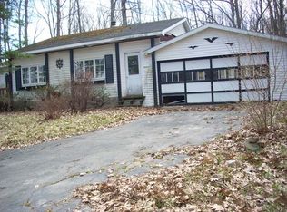 792 E Clarence Rd, Harrison, MI 48625