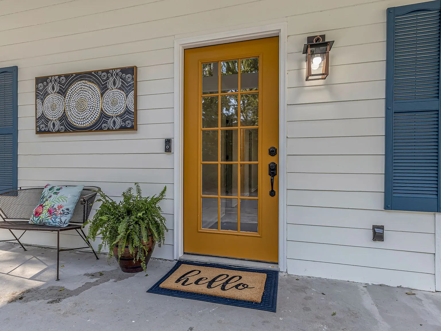 3 bed, 1.5 bath, 1247 sqft, $2,195 — Photo 4