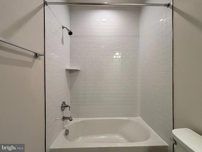 1104 Dabney #A — Photo 22
