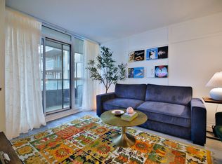 25 Lower Simcoe St #1127, Toronto, ON M5J 3A1