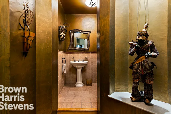 Sold by Brown Harris Stevens | media 20