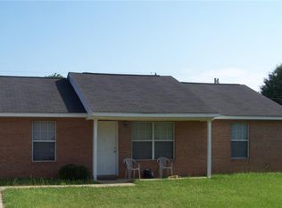 1004 Exeter Dr, Albany, GA 31705