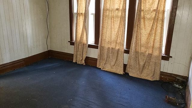 1st image of 7434 S Eggleston Ave #1