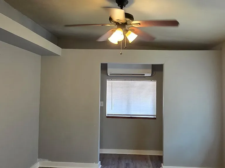 114 Fleury Way #F — Photo 10
