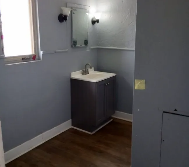 1011 Navarre Ave #1/2 — Photo 7