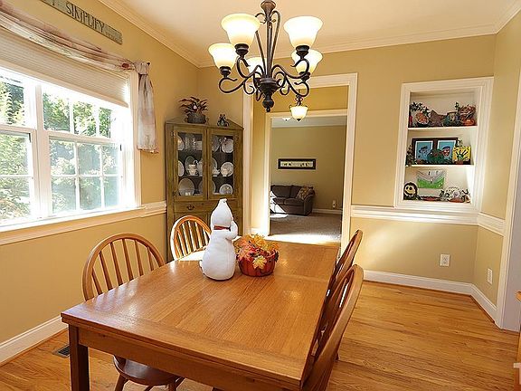 5th image of 1470 Field Quartz Cir