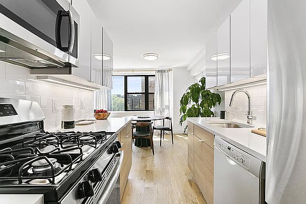 1st image of 6260 99th St APT 714