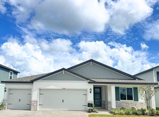 1754 Draughton Dr, Zephyrhills, FL 33541