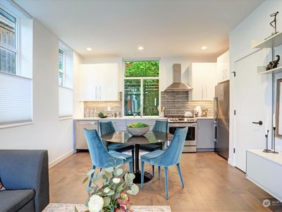 764 Belmont Place E UNIT C, Seattle, WA, 98102