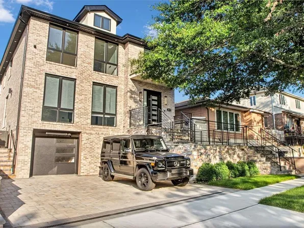 82-15 209th Street image 1 of 28