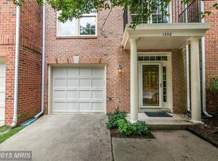 1306 Sundial Dr, Reston, VA 20194