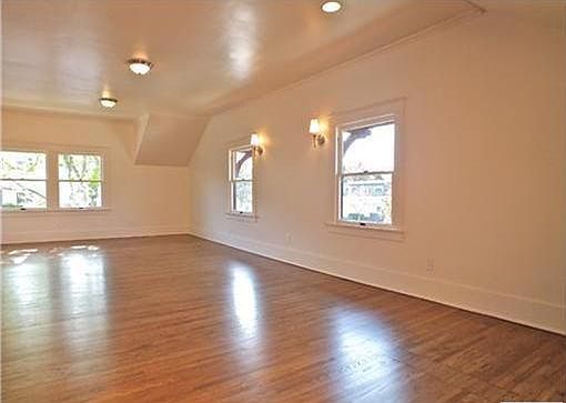 2nd image of 103 Hermosa Ave #B