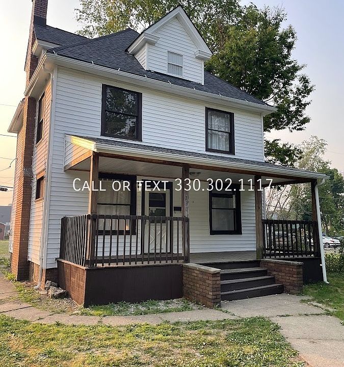 1st image of 1230 Woodland Ave NW