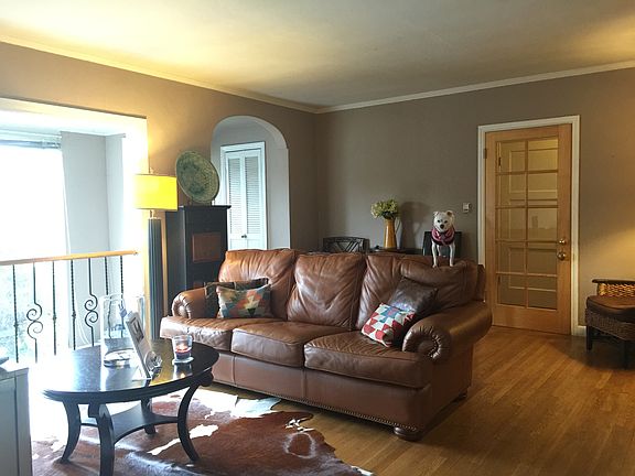 3rd image of 450 E Ellsworth Ct