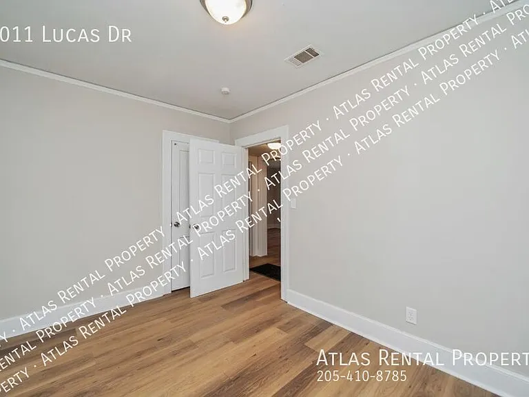 2011 Lucas Dr — Photo 10