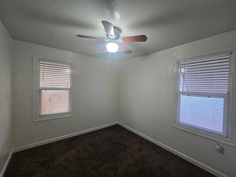 512 N Palm St — Photo 8