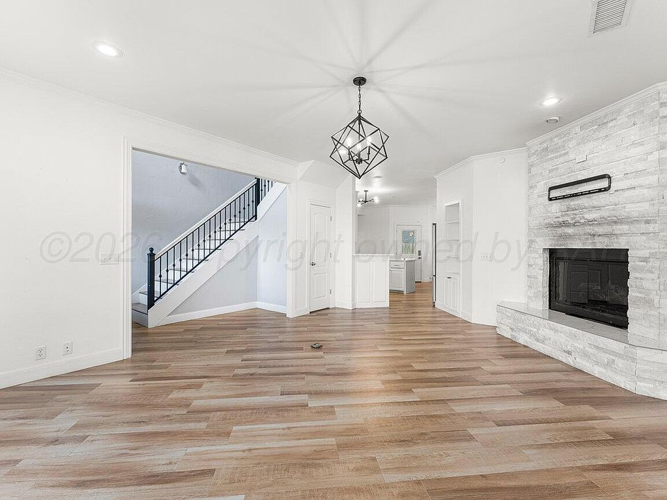 1st image of 25 Carnoustie Ln