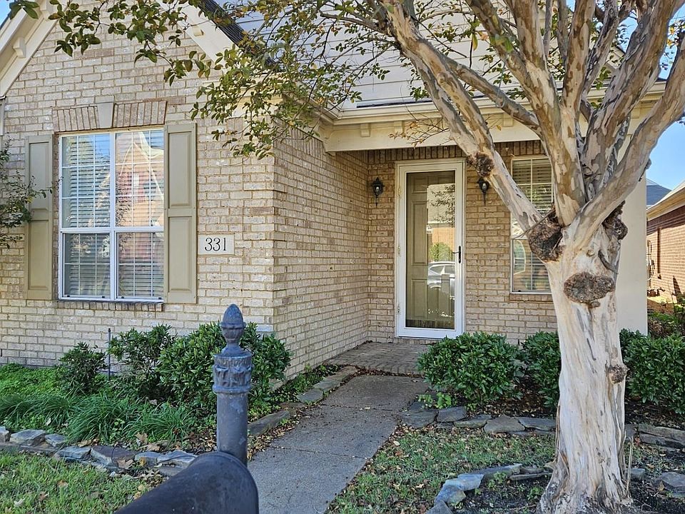 1st image of 331 Fountain Lake Dr